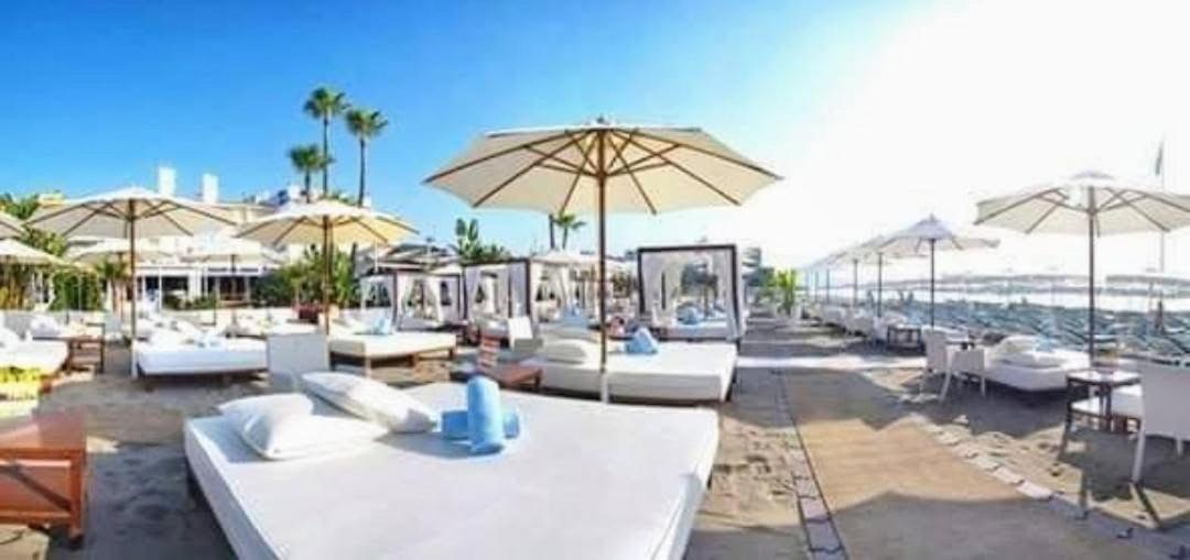 Pez Espada 1ª Linea Playa Y Parking Incluido 托雷莫利诺斯 外观 照片