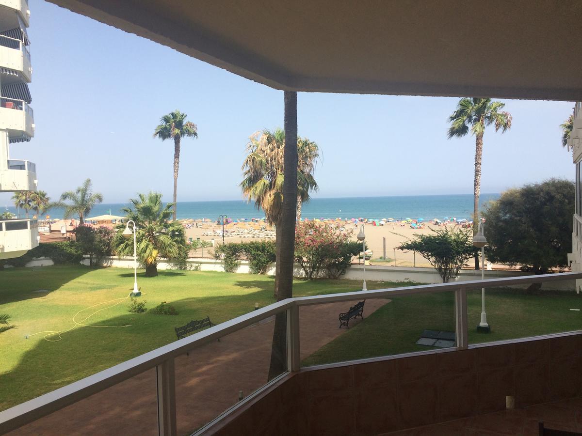Pez Espada 1ª Linea Playa Y Parking Incluido 托雷莫利诺斯 外观 照片